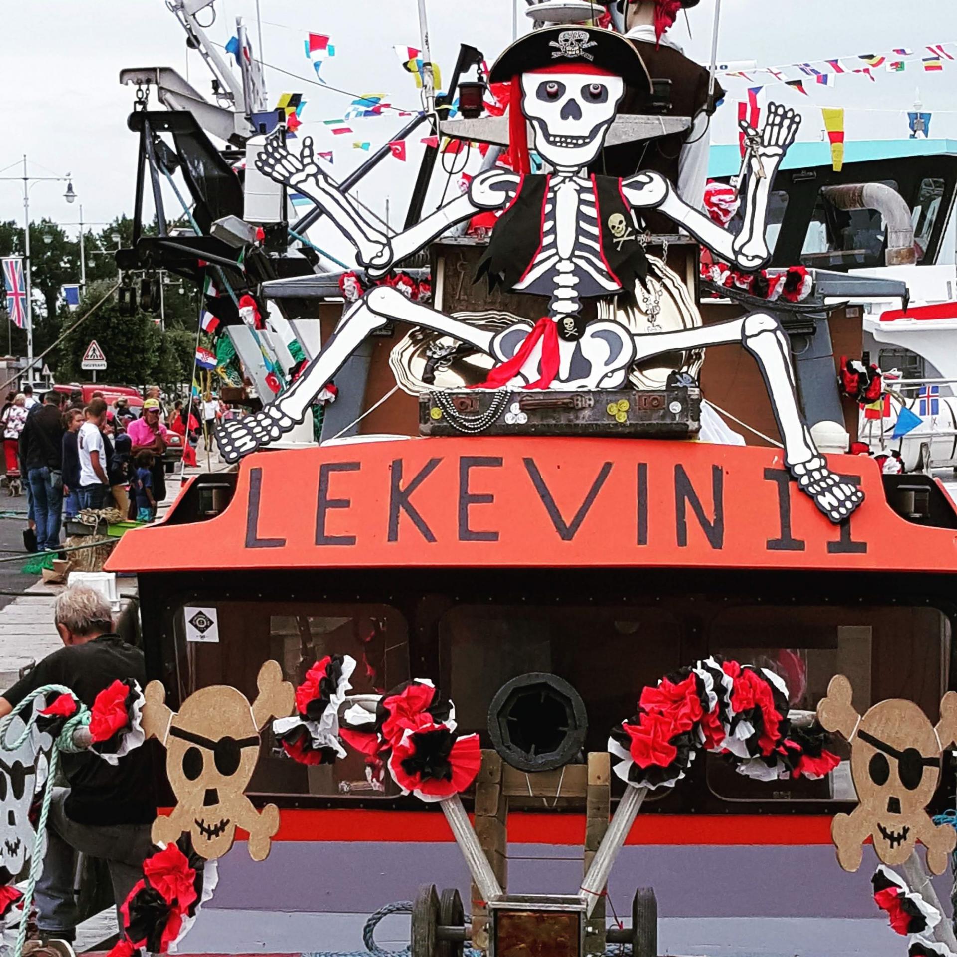 Fête de la Mer. Bateaux décorés dans le port, édition 2018