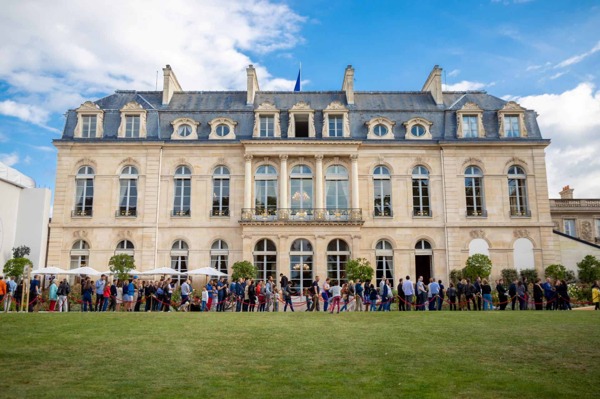 Le Palais de l'Elysée, vu du Parc.